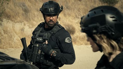 who wins the tli competition swat|S.W.A.T. (S04E10): Buried Summary